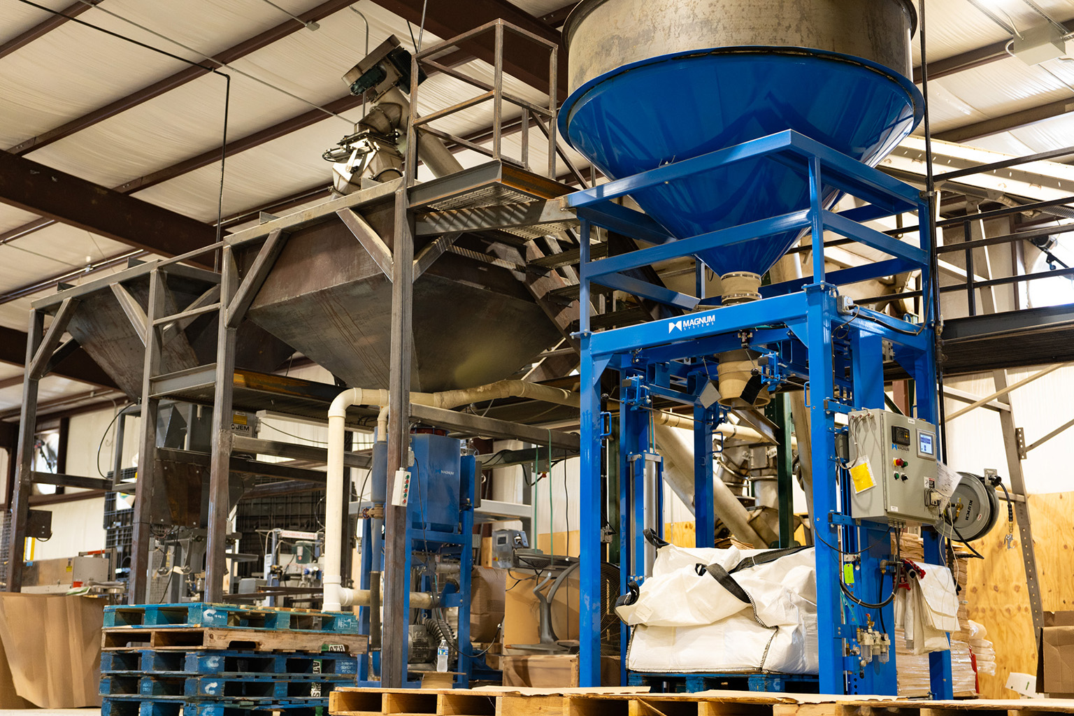 Kelly Seed machine blender blending warehouse